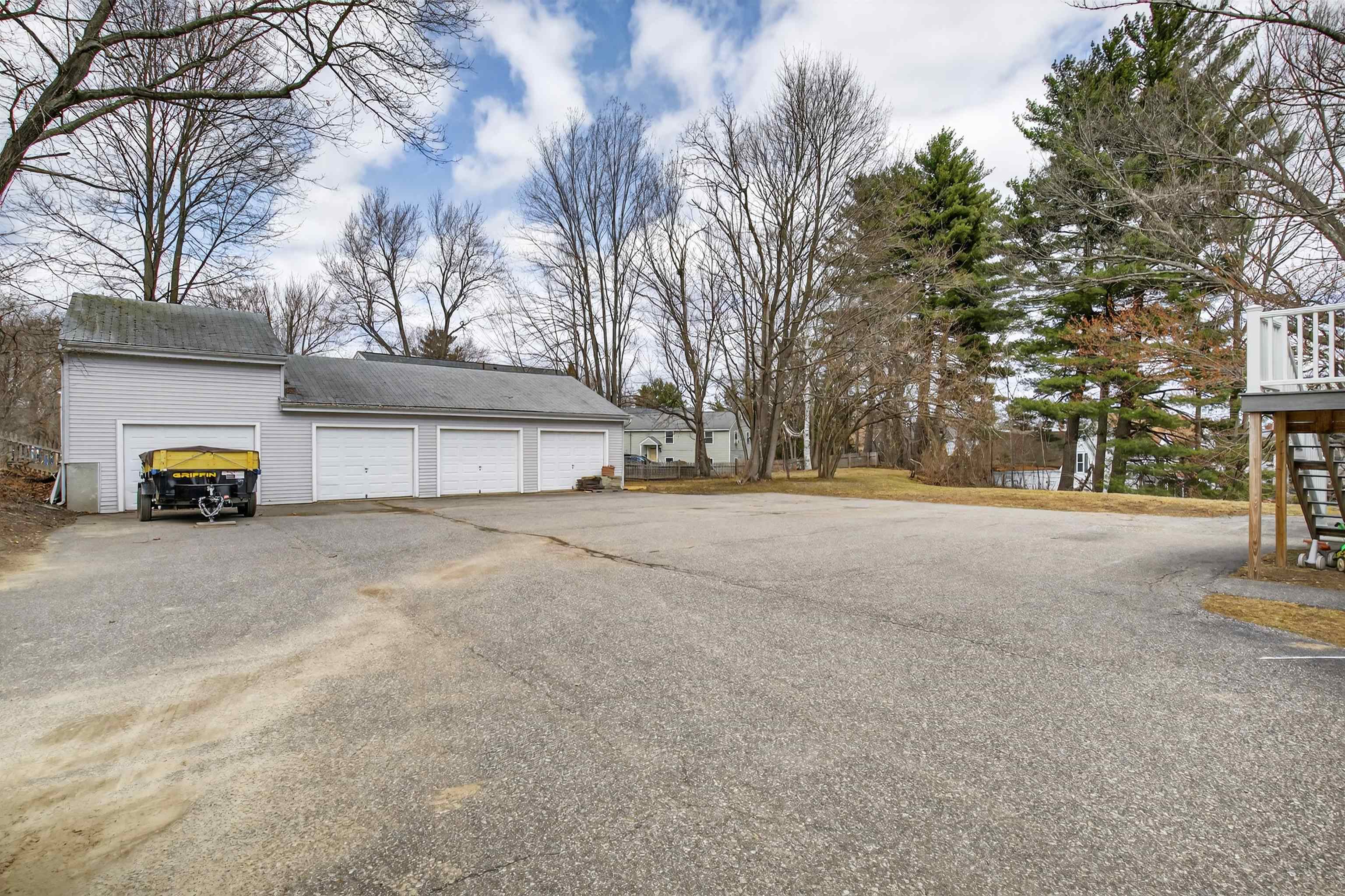 231 Milford Street Manchester, NH 03102 - Photo 9 of 17