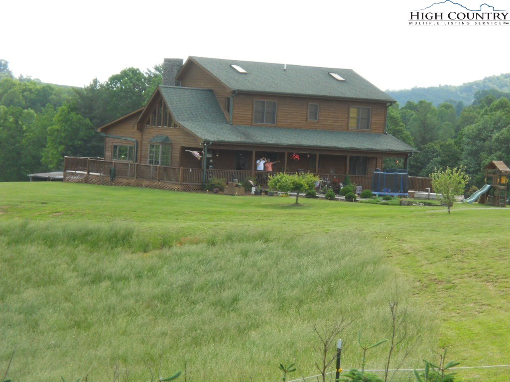 763 Little Piney Road Lansing, NC 28643 - Photo 2 of 32 Gallery Image 2