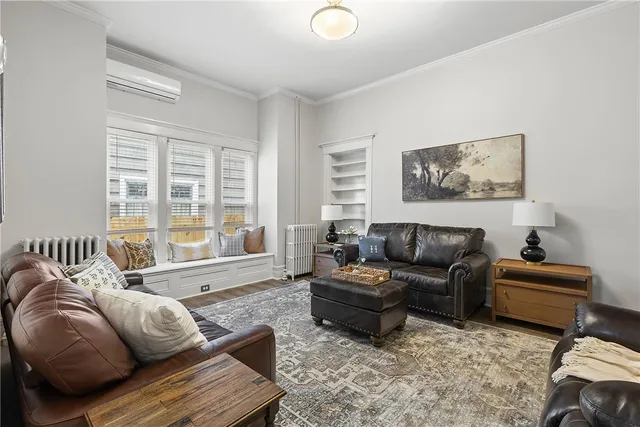 $2,750 | 42 Lake Street, Le Roy, NY 14482