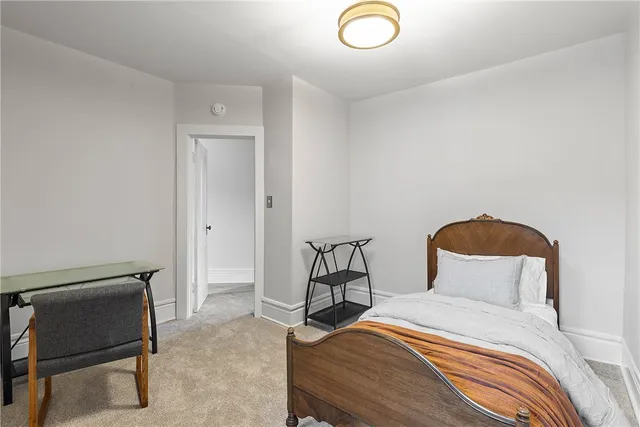 $2,750 | 42 Lake Street, Le Roy, NY 14482