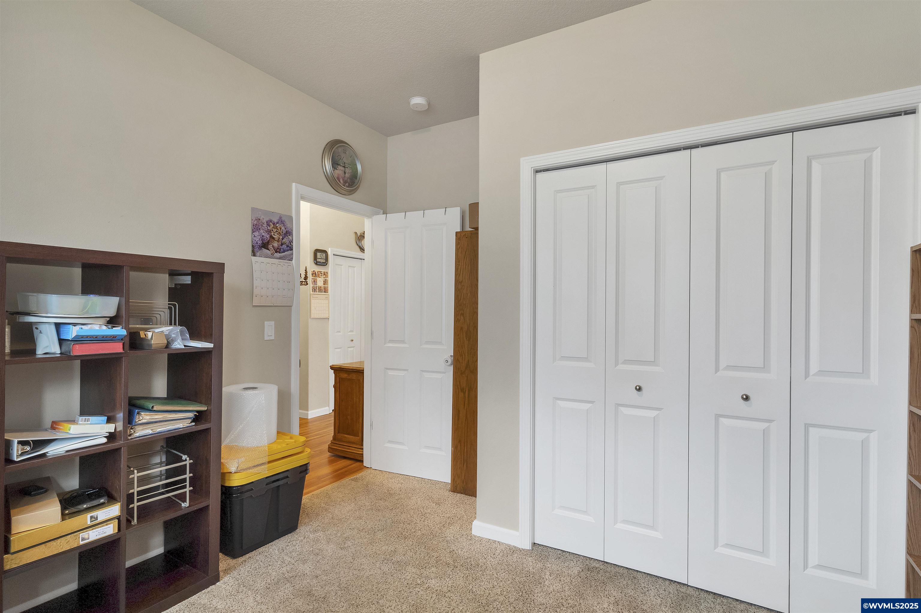 5800 Delaney Road Southeast Turner, OR 97392 - Photo 15 of 34 Gallery Image 15