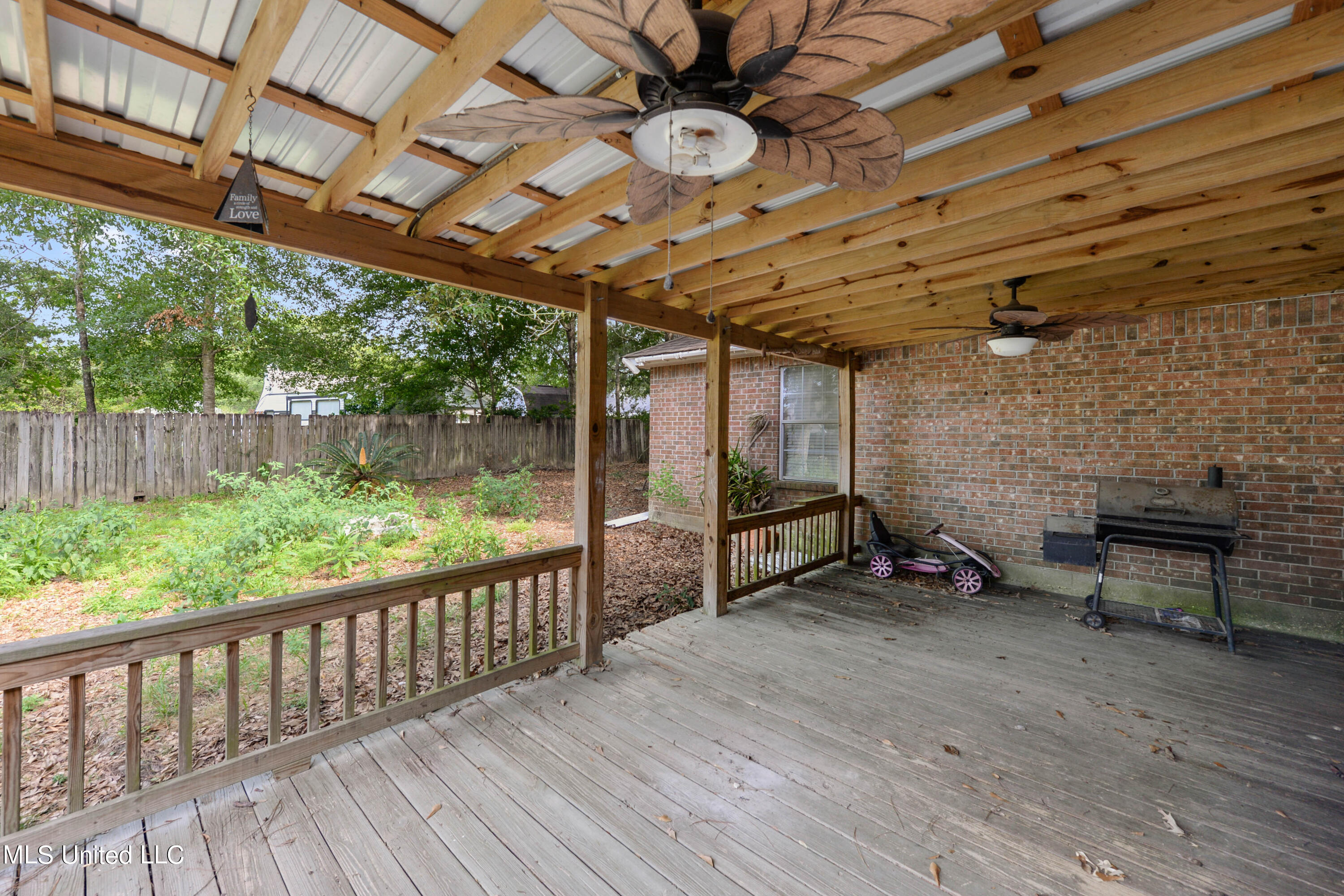 7832 Hilo Place Diamondhead, MS 39525 - Photo 22 of 24 022