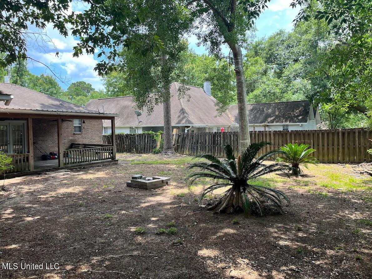 7832 Hilo Place Diamondhead, MS 39525 - Photo 23 of 24 IMG_2773
