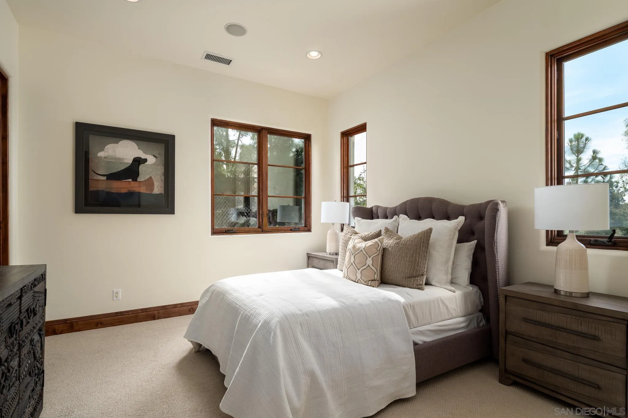 16531 Zumaque Street Rancho Santa Fe, CA 92067 - Photo 29 of 48 a bedroom with bed and window