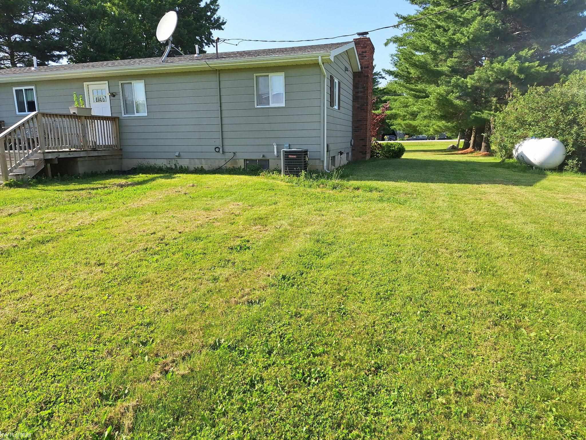 400 East Frenchline Road Sandusky, MI 48471 - Photo 4 of 21
