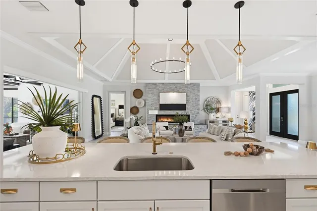 $1,125,000 | 16009 42nd Glen East, Parrish, FL 34219