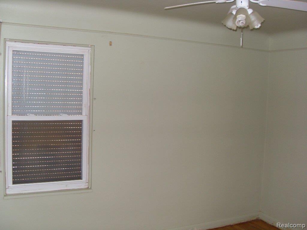 17534 Edinborough Road Detroit, MI 48219 - Photo 8 of 15 261-851830-Bedroom 1
