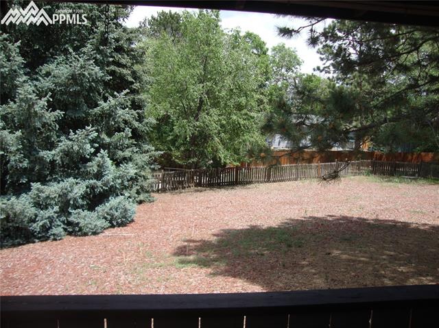 2965 Valencia Road Colorado Springs, CO 80917 - Photo 12 of 22 Gallery Image 12