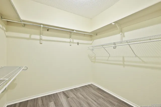 $89,900 | 6100 Woodlake Parkway, Unit 706, San Antonio, TX 78244