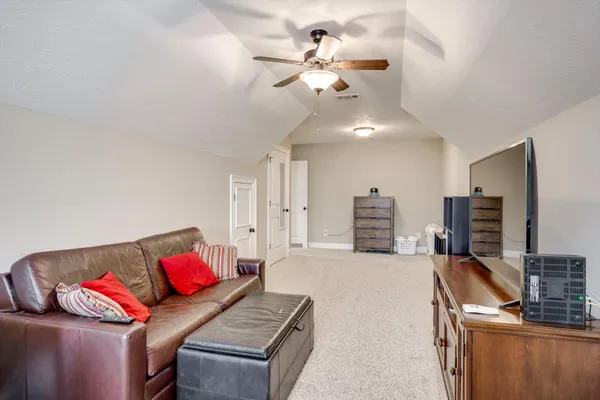 $575,000 | 810 Glencoe Way, Evans, GA 30809