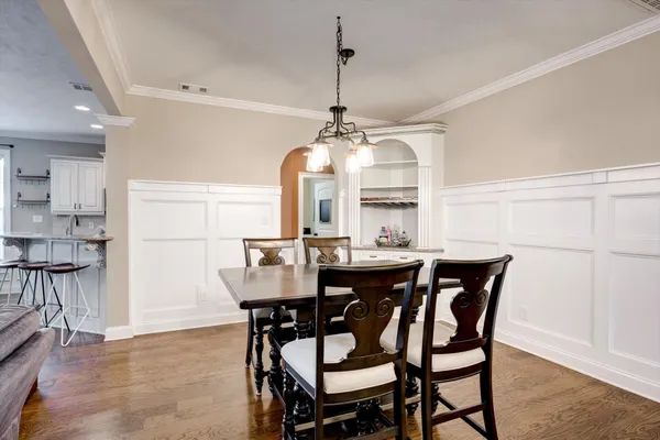 $575,000 | 810 Glencoe Way, Evans, GA 30809