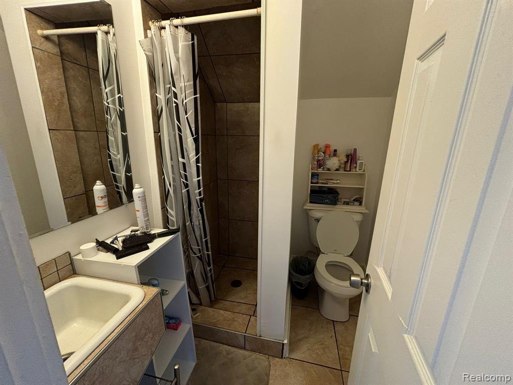 11429 East 8 Mile Road Warren, MI 48089 - Photo 17 of 34 Gallery Image 17