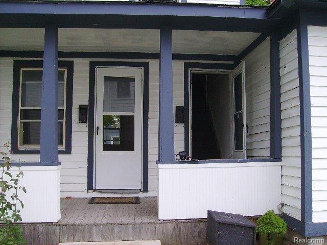 128 Benjamin Street Romeo, MI 48065 - Photo 2 of 10 PICT0073