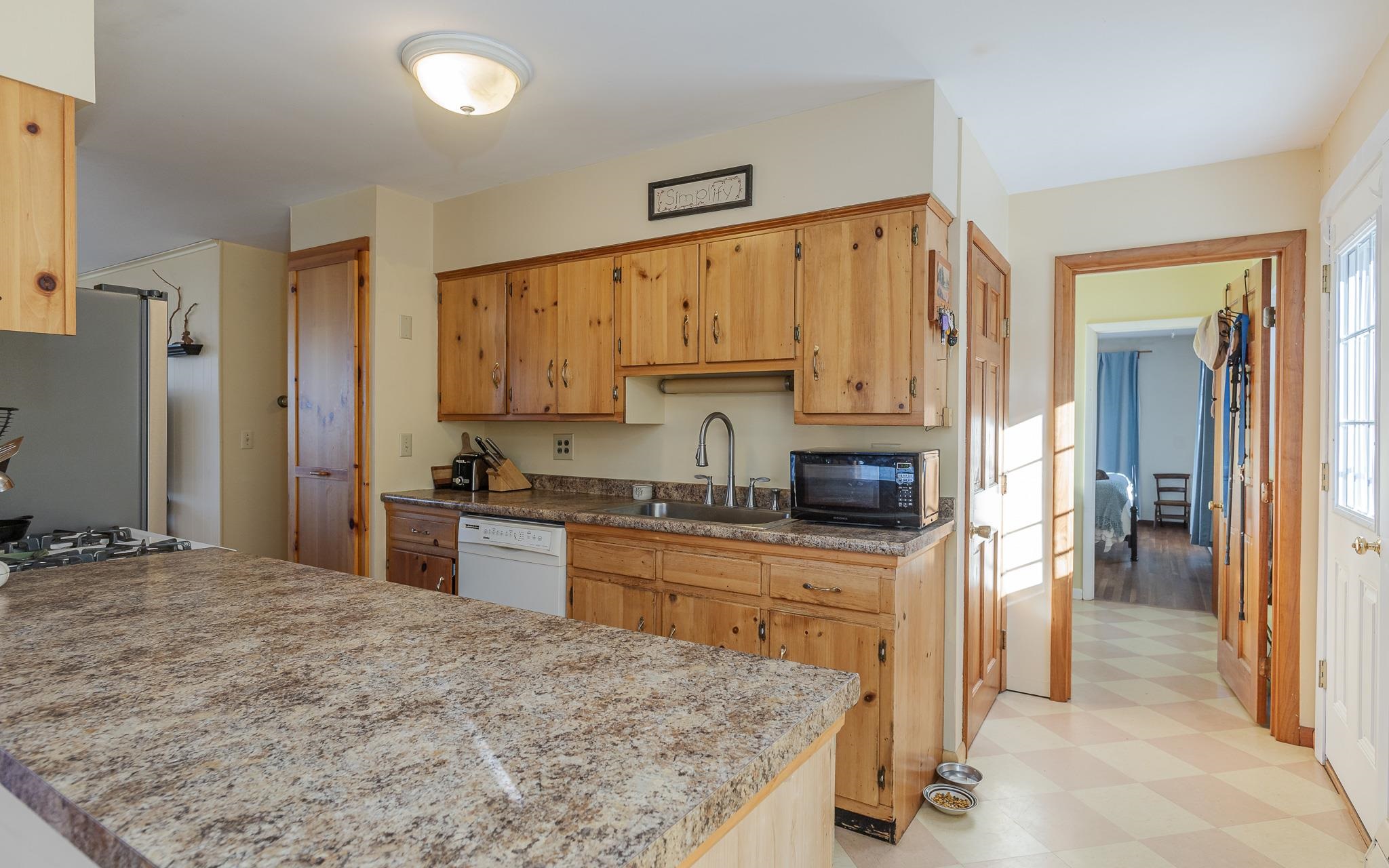 83 Prospect Hill Road Walpole, NH 03608 - Photo 3 of 49