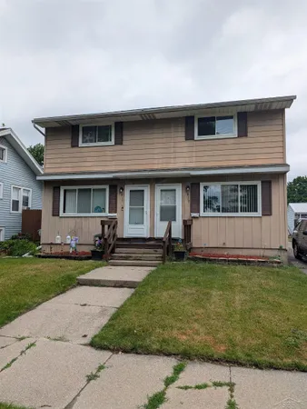 $149,900 | 811 North Fayette Street, Unit 813, Saginaw, MI 48602