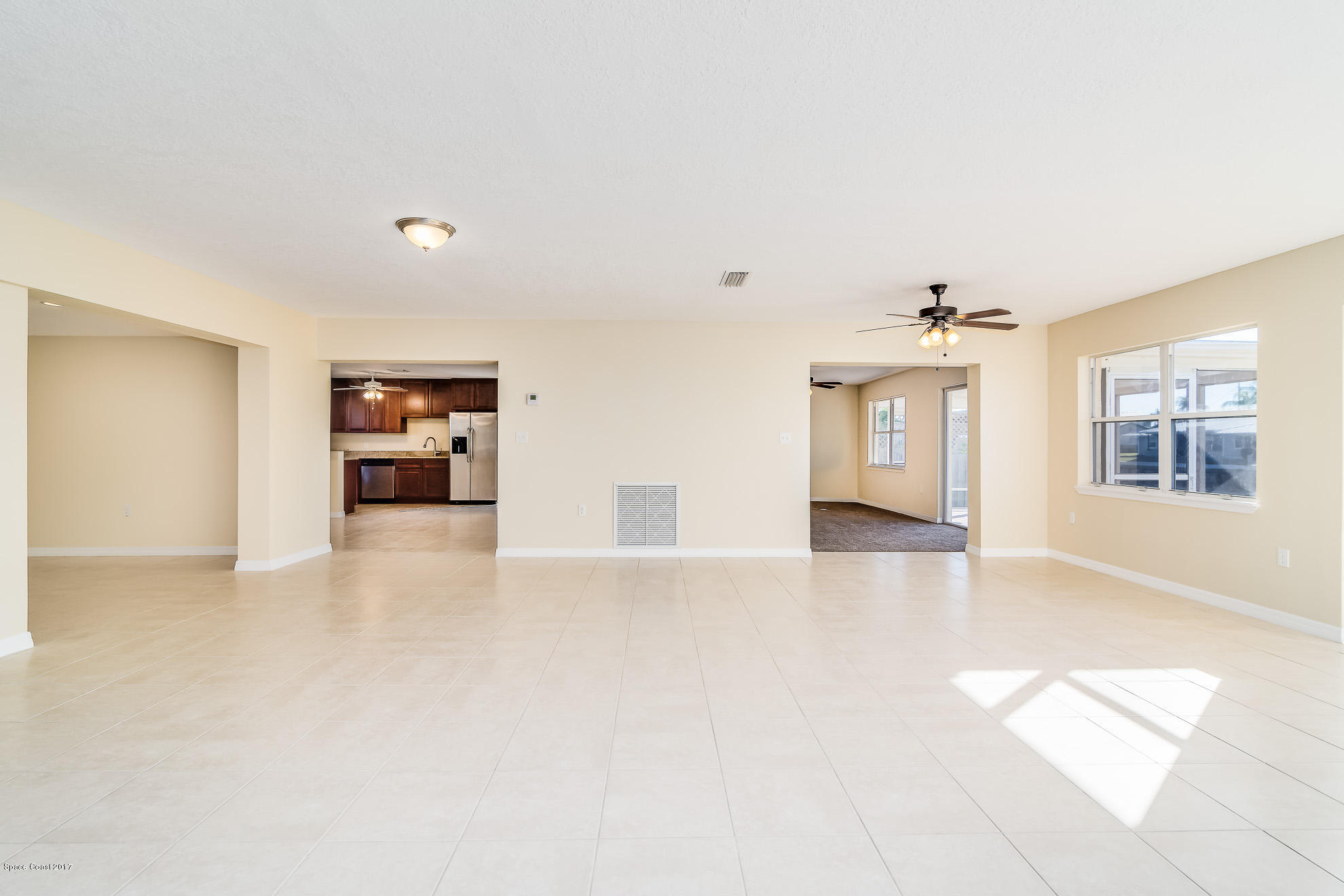 830 Heron Road Cocoa, FL 32926 - Photo 14 of 26 830 Heron-11