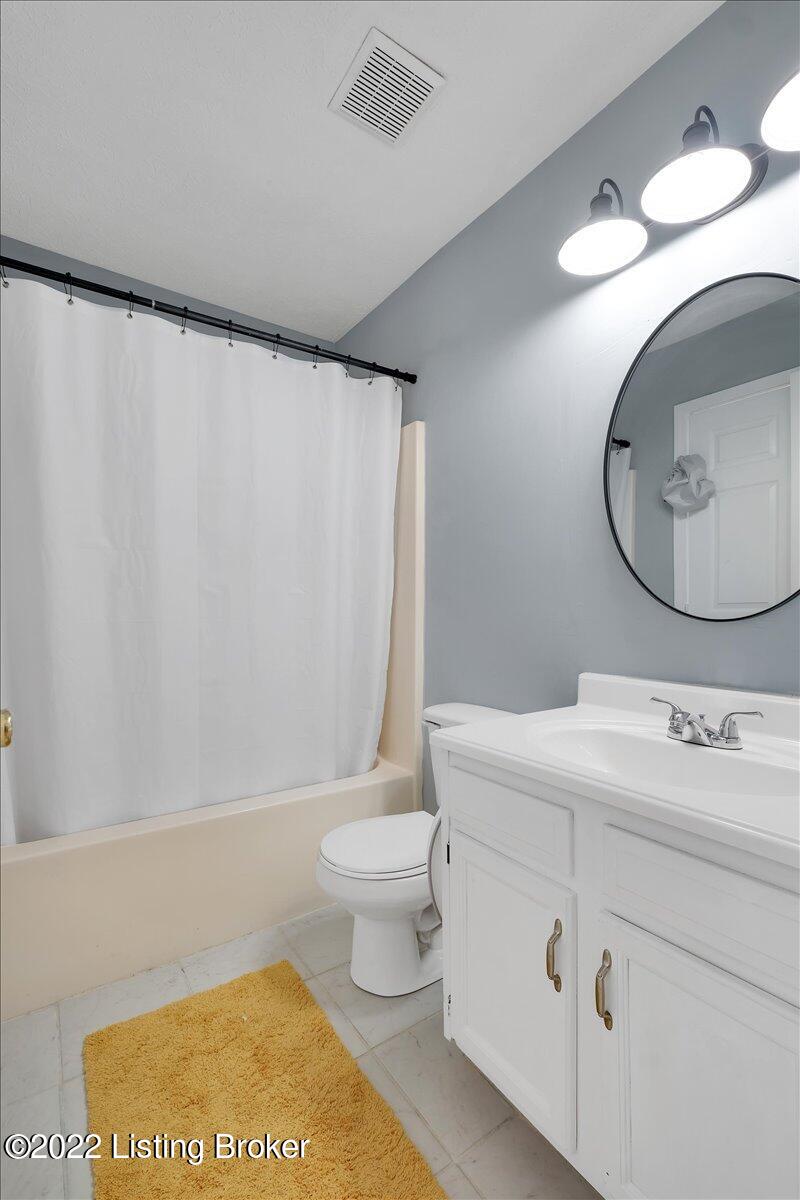 4616 Beechbrook Road Louisville, KY 40218 - Photo 30 of 44 30-4616 Beechbrook Rd-129