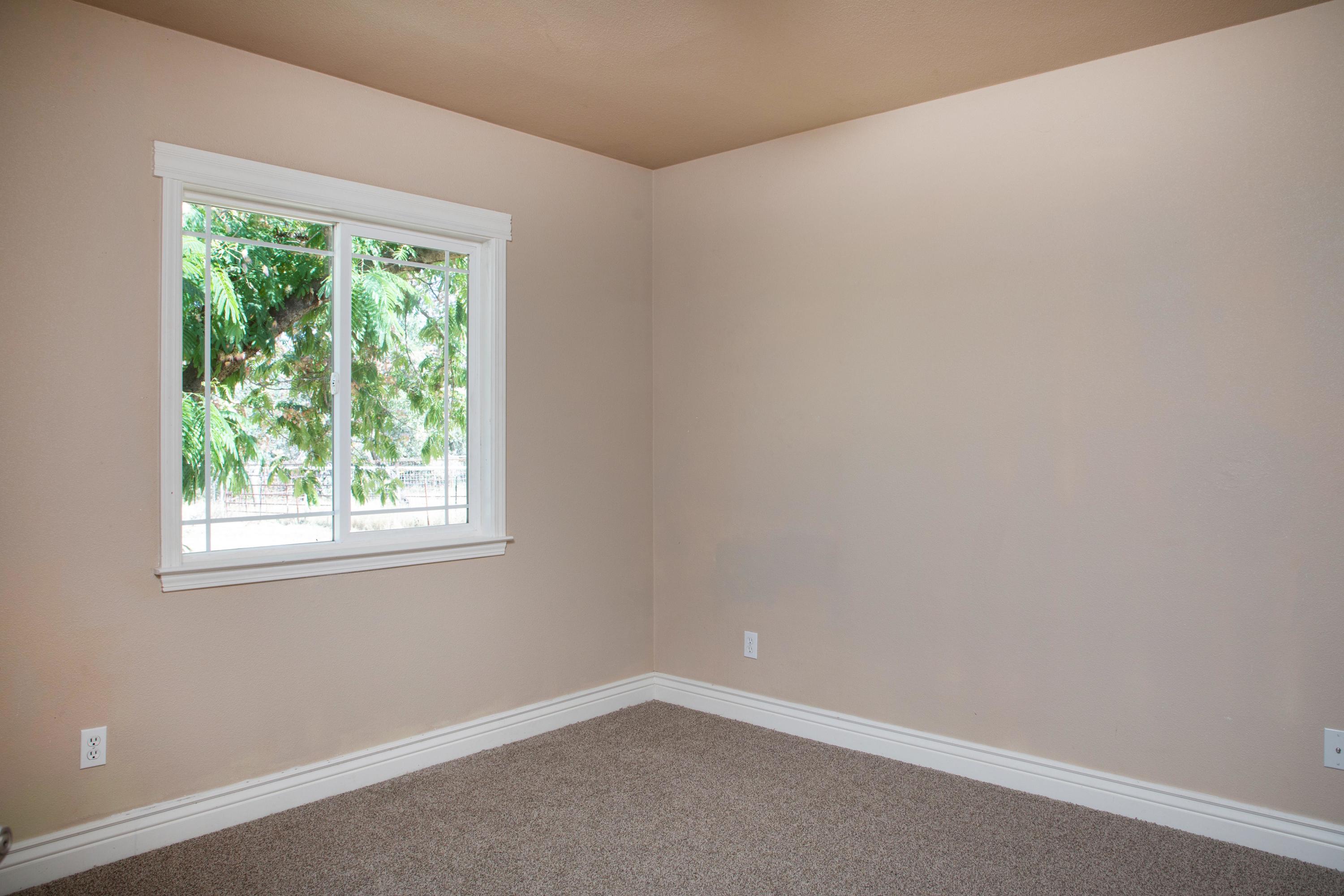6755 Clover View Road Anderson, CA 96007 - Photo 23 of 28 254A2217