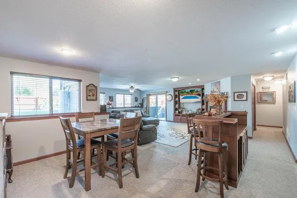 $449,900 | 2905 Sunflower Drive, Derby, KS 67037