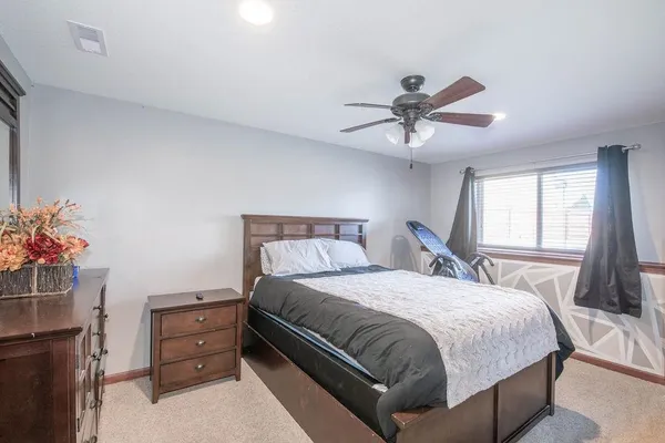 $449,900 | 2905 Sunflower Drive, Derby, KS 67037