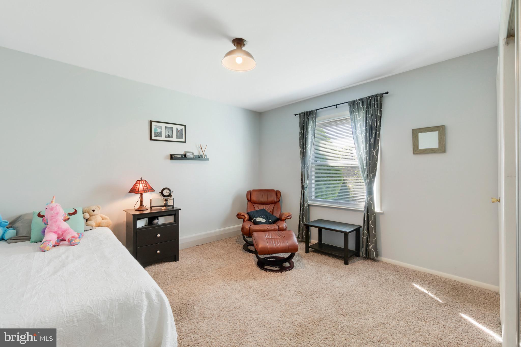 3902 View Top Road Ellicott City, MD 21042 - Photo 25 of 46 2nd bedroom