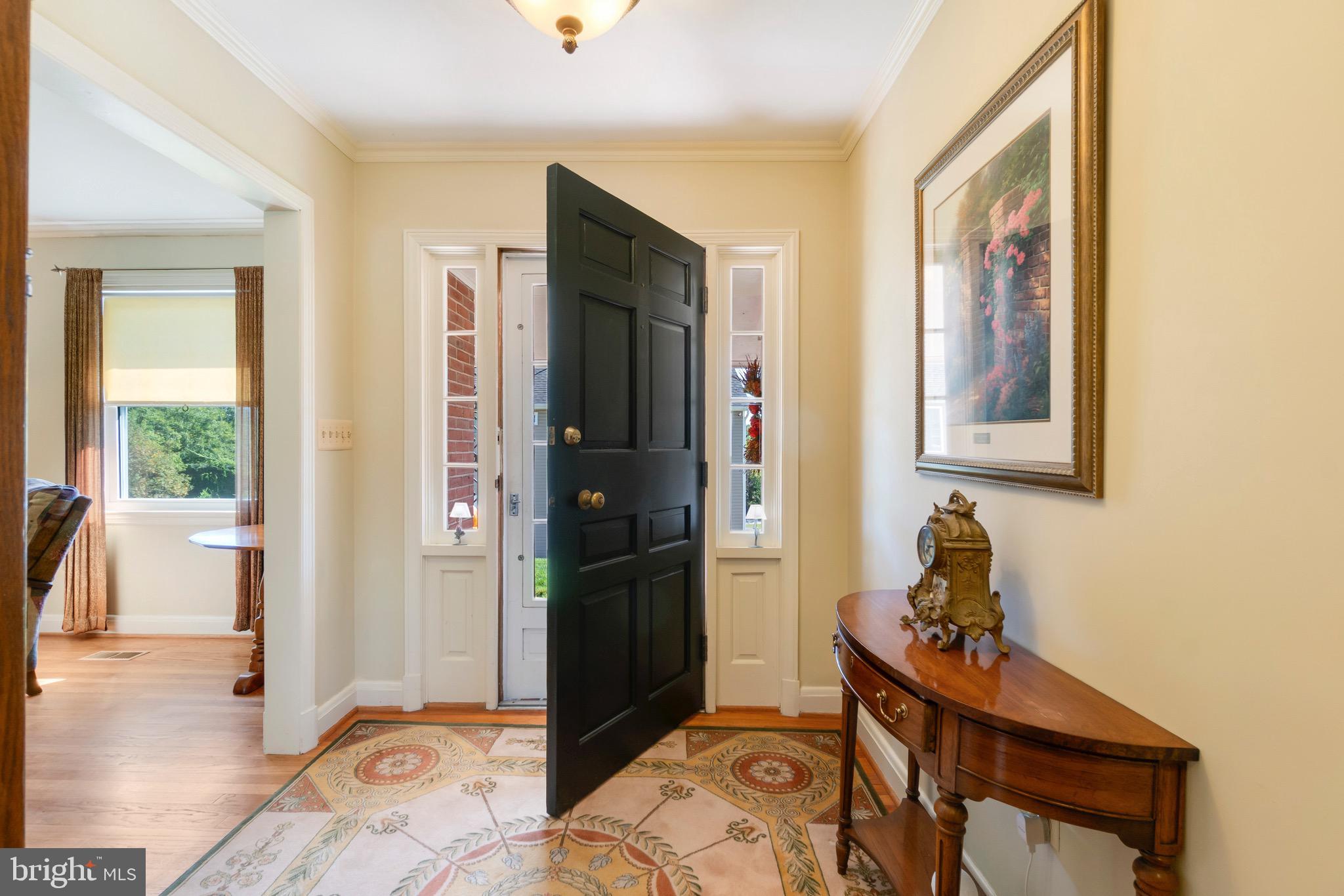 3902 View Top Road Ellicott City, MD 21042 - Photo 5 of 46