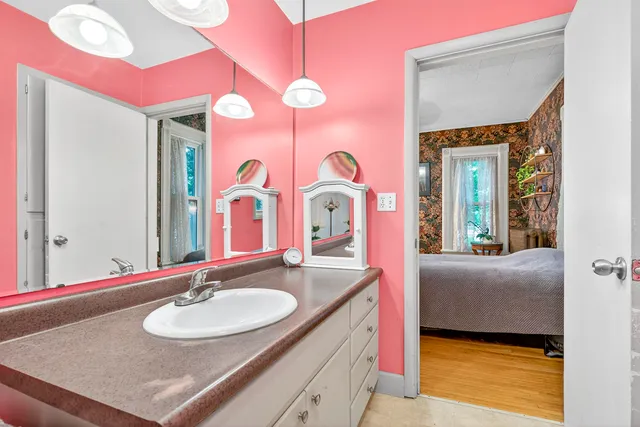 $234,900 | 1145 Elmwood Avenue, Oshkosh, WI 54901