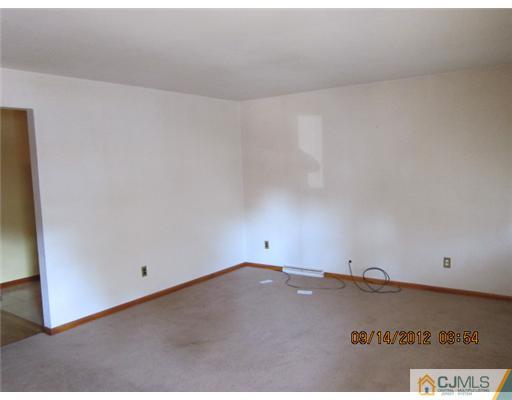 336 Ridgeley Street Perth Amboy, NJ 08861 - Photo 2 of 12