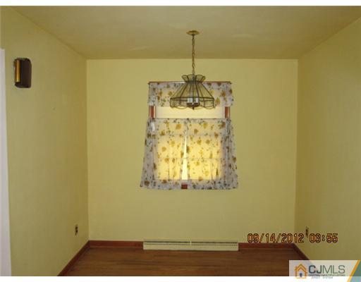 336 Ridgeley Street Perth Amboy, NJ 08861 - Photo 3 of 12