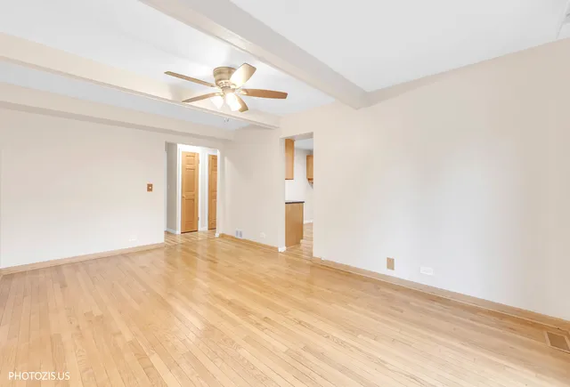 $344,000 | 1330 South Mallard Lane, Mount Prospect, IL 60056