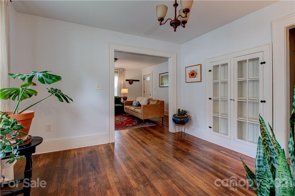 52 Valley View Road Asheville, NC 28803 - Photo 17 of 21 Gallery Image 17