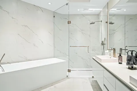 $16,000 | 3100 North Ocean Drive, Unit H1409, Singer Island, FL 33404