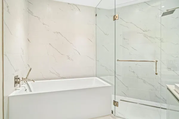 $16,000 | 3100 North Ocean Drive, Unit H1409, Singer Island, FL 33404