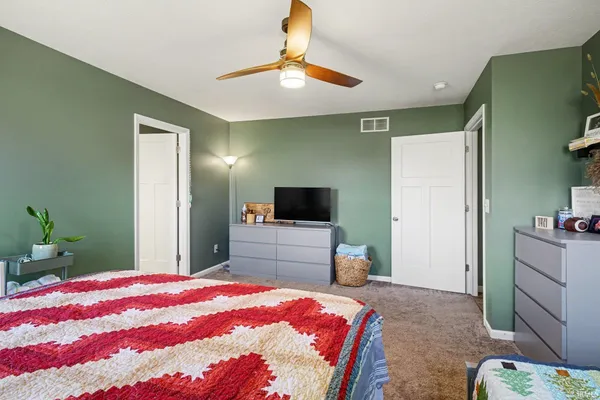 $384,900 | 20072 Amethyst Drive, Goshen, IN 46528