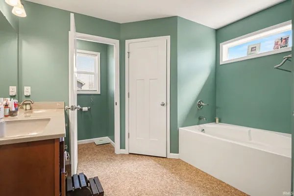 $384,900 | 20072 Amethyst Drive, Goshen, IN 46528