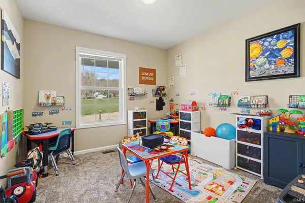 $384,900 | 20072 Amethyst Drive, Goshen, IN 46528