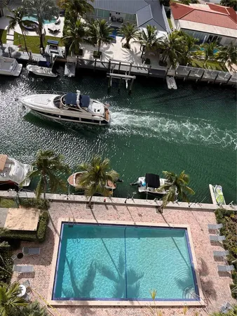 $2,100 | 2350 Northeast 135th Street, Unit 308, North Miami, FL 33181