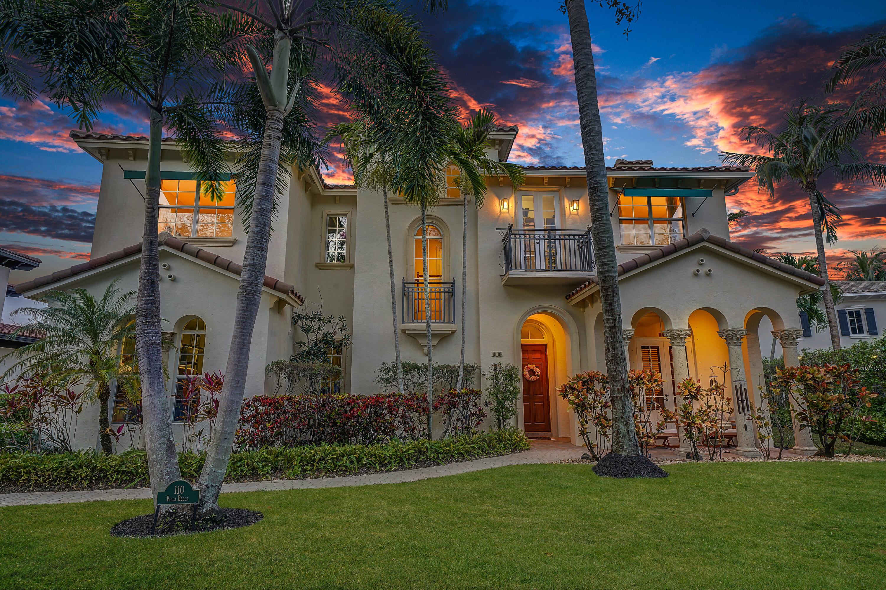 110 Villa Bella Jupiter, FL 33458 - Photo 5 of 79 68_Twilight_2