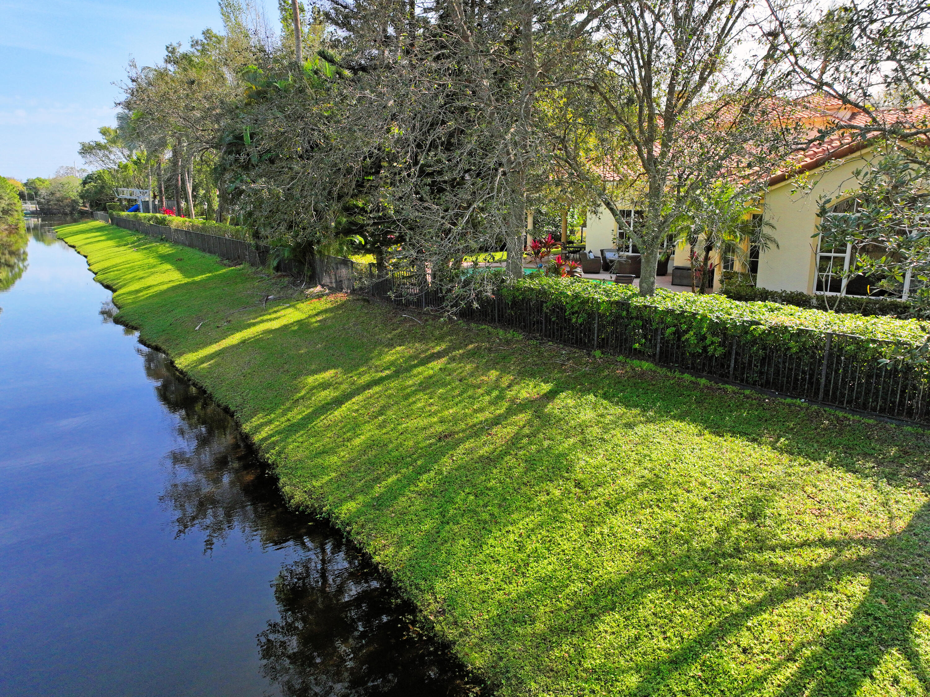 110 Villa Bella Jupiter, FL 33458 - Photo 51 of 79 05_aerial_5