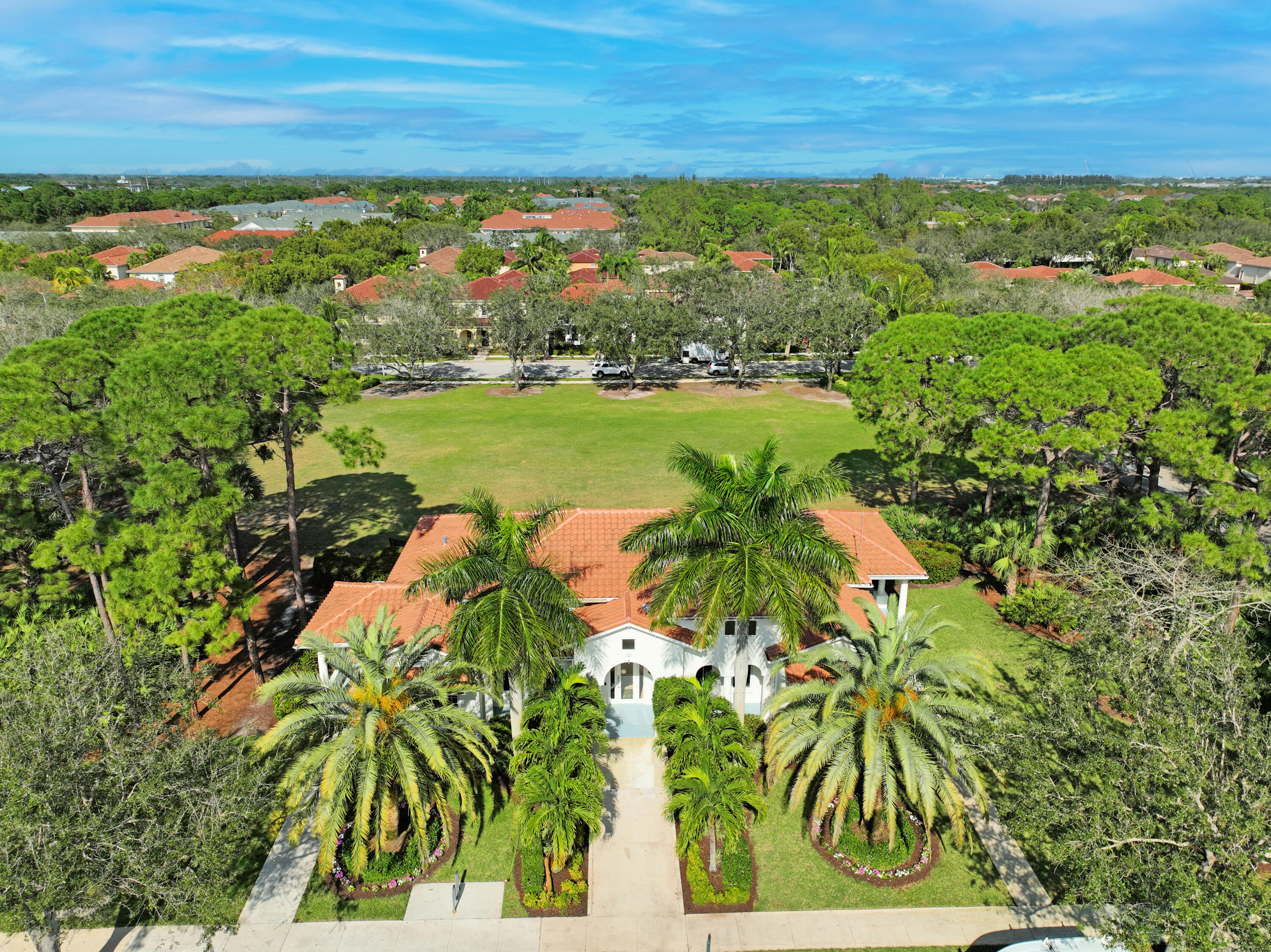 110 Villa Bella Jupiter, FL 33458 - Photo 53 of 79 10_Aerial_10