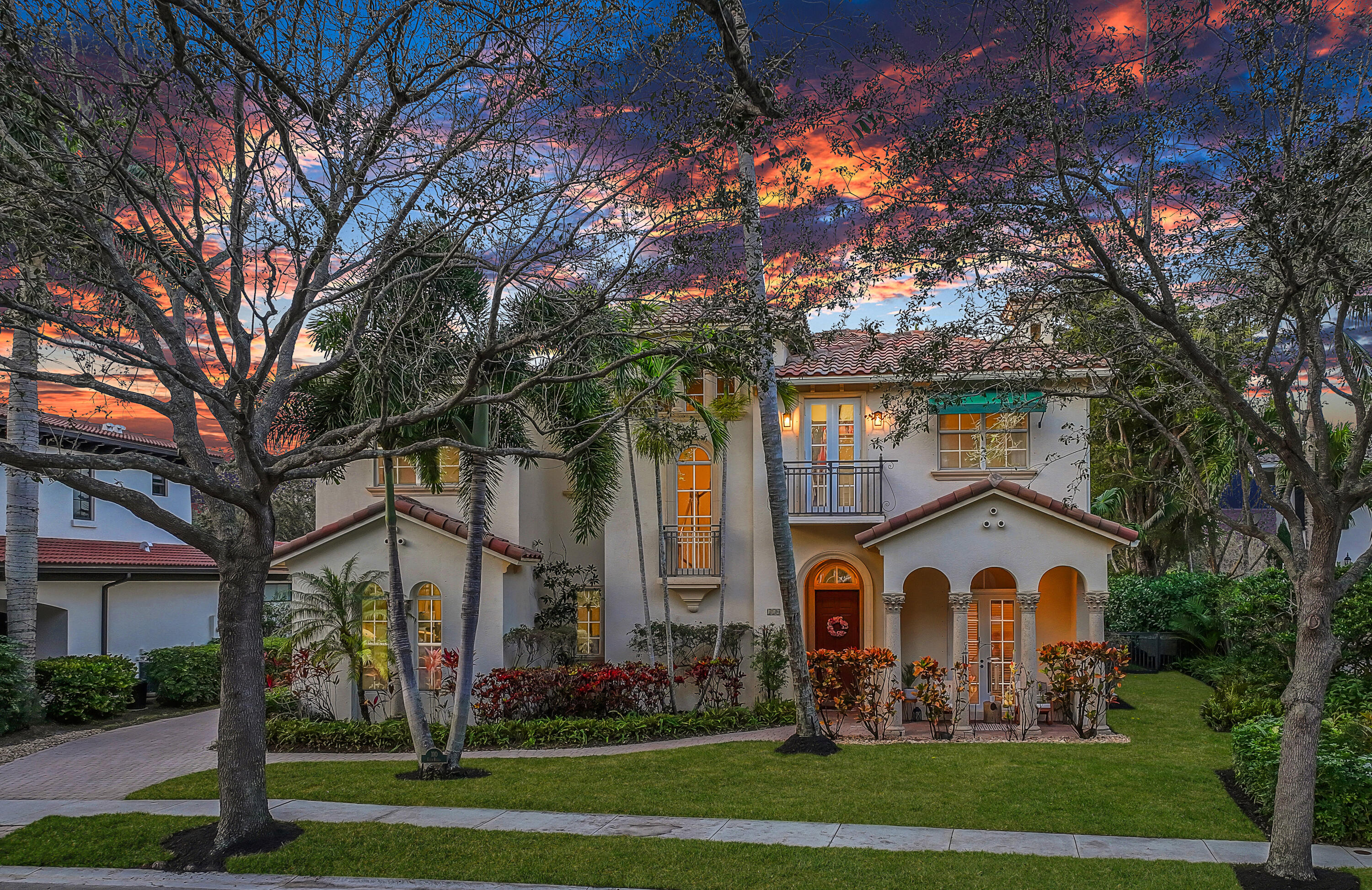 110 Villa Bella Jupiter, FL 33458 - Photo 58 of 79 76_Twilight_10