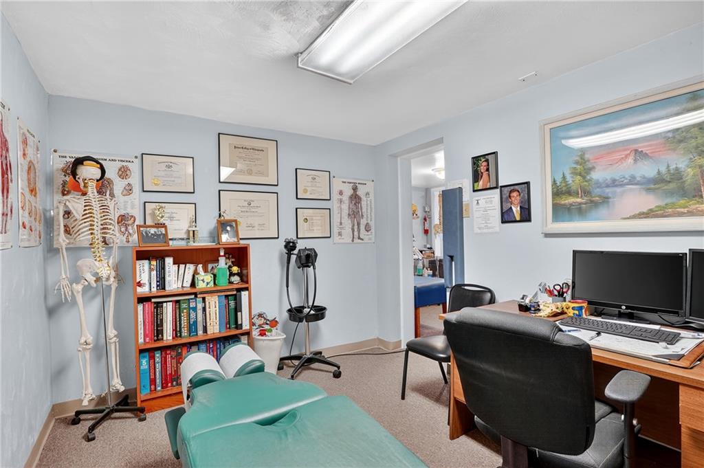 718 West Ingomar Road Pittsburgh, PA 15237 - Photo 3 of 40 a view of a livingroom with workspace and a couch