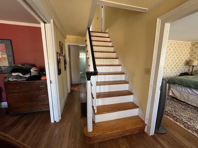 121 Palmer Road Jefferson, NY 12093 - Photo 13 of 46 entry foyer