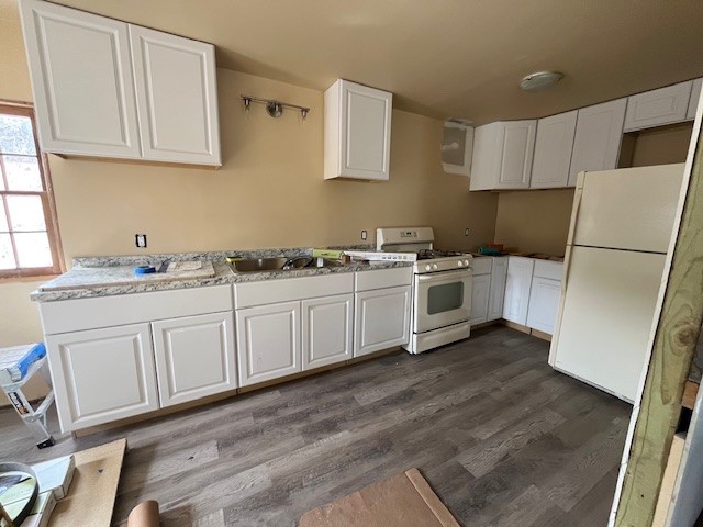 121 Palmer Road Jefferson, NY 12093 - Photo 39 of 46 cottage kitchen