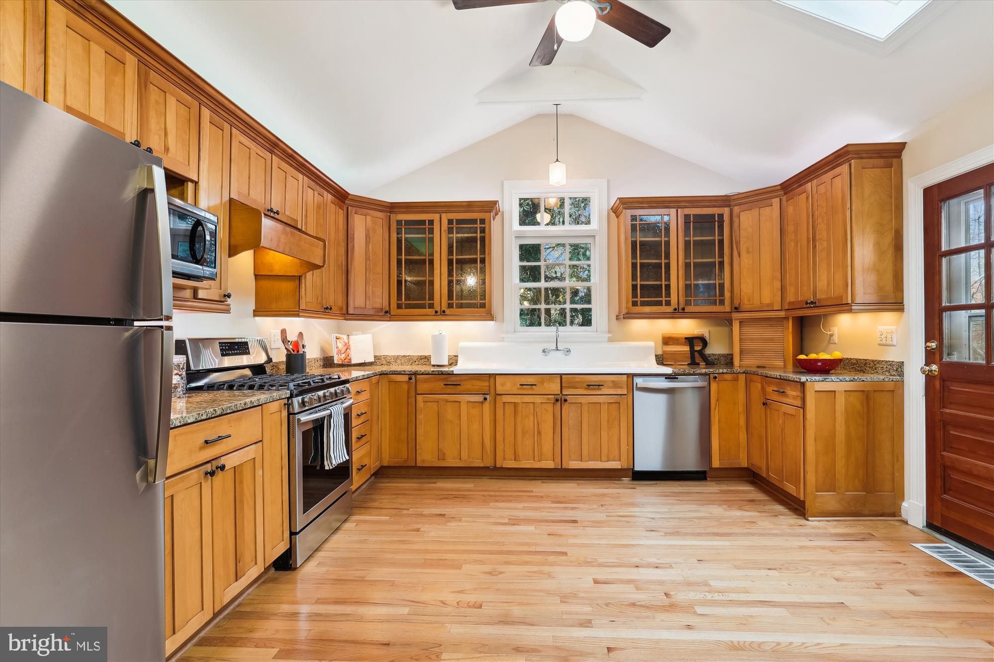 2209 Russell Road Alexandria, VA 22301 - Photo 12 of 48 Stunning kitchen expansion