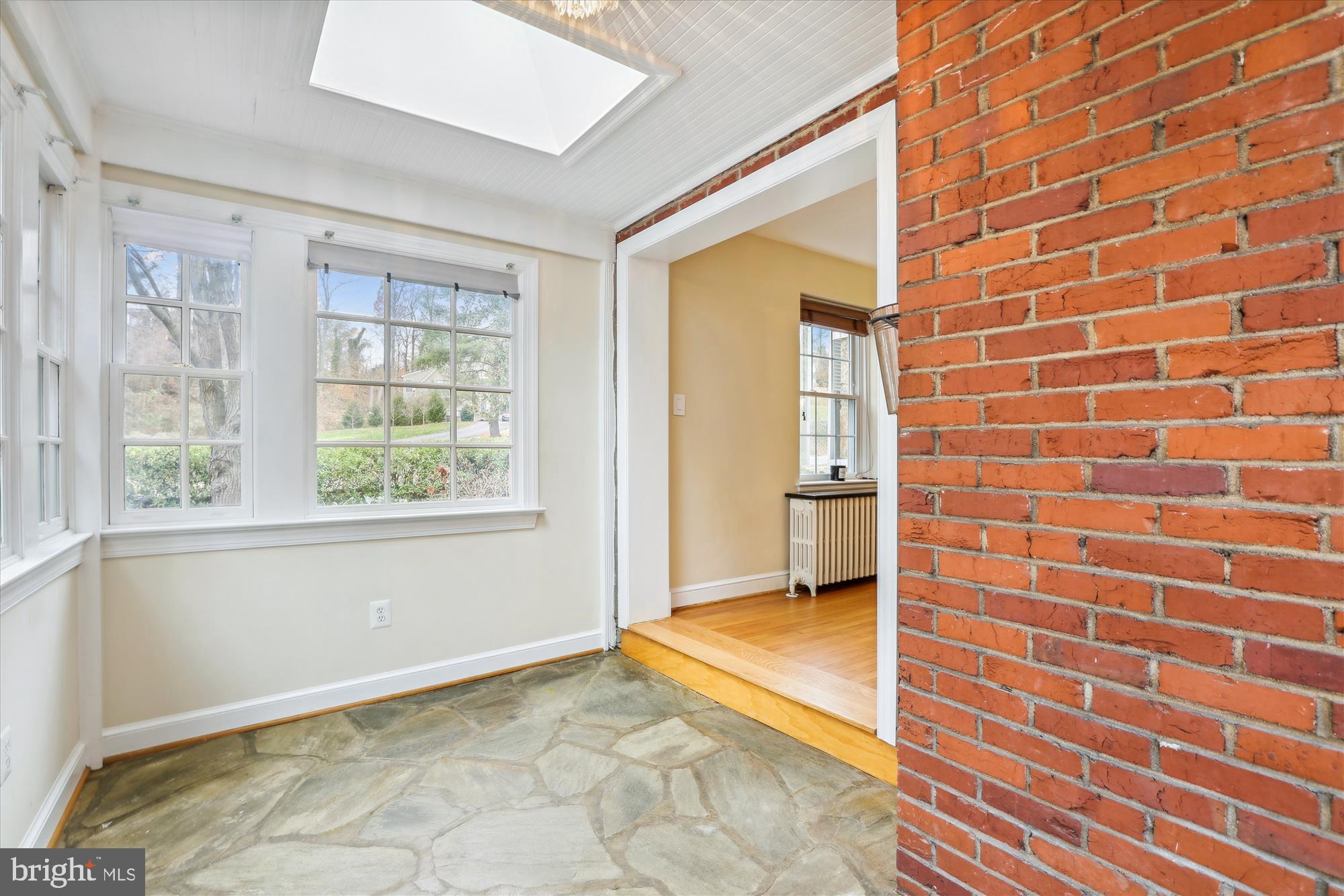 2209 Russell Road Alexandria, VA 22301 - Photo 16 of 48 Sunroom
