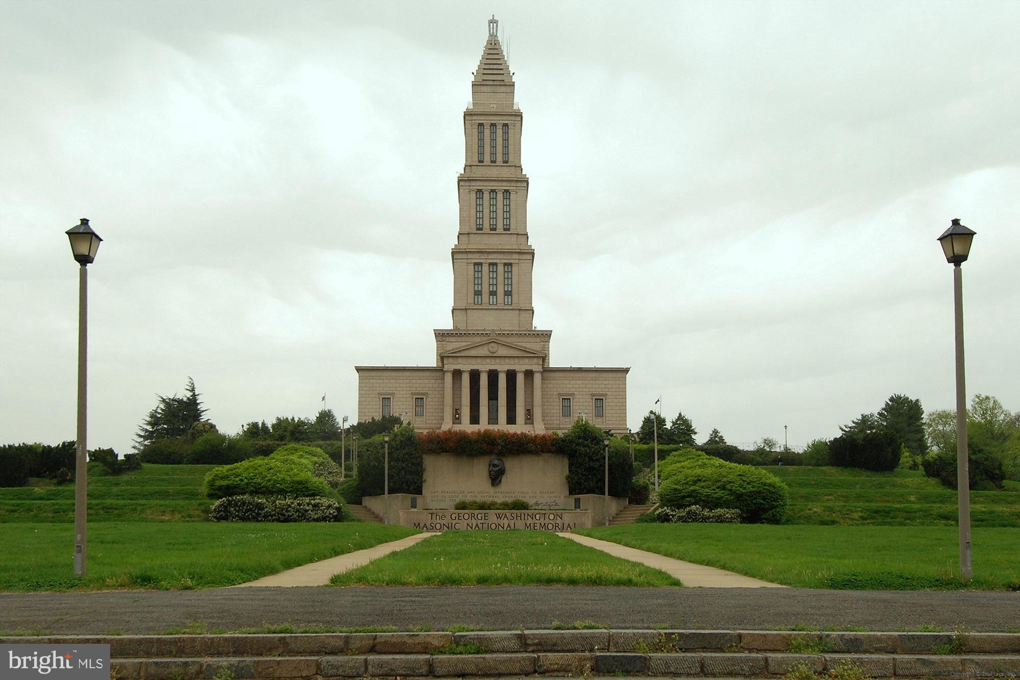 2209 Russell Road Alexandria, VA 22301 - Photo 45 of 48 George Washington Masonic Temple