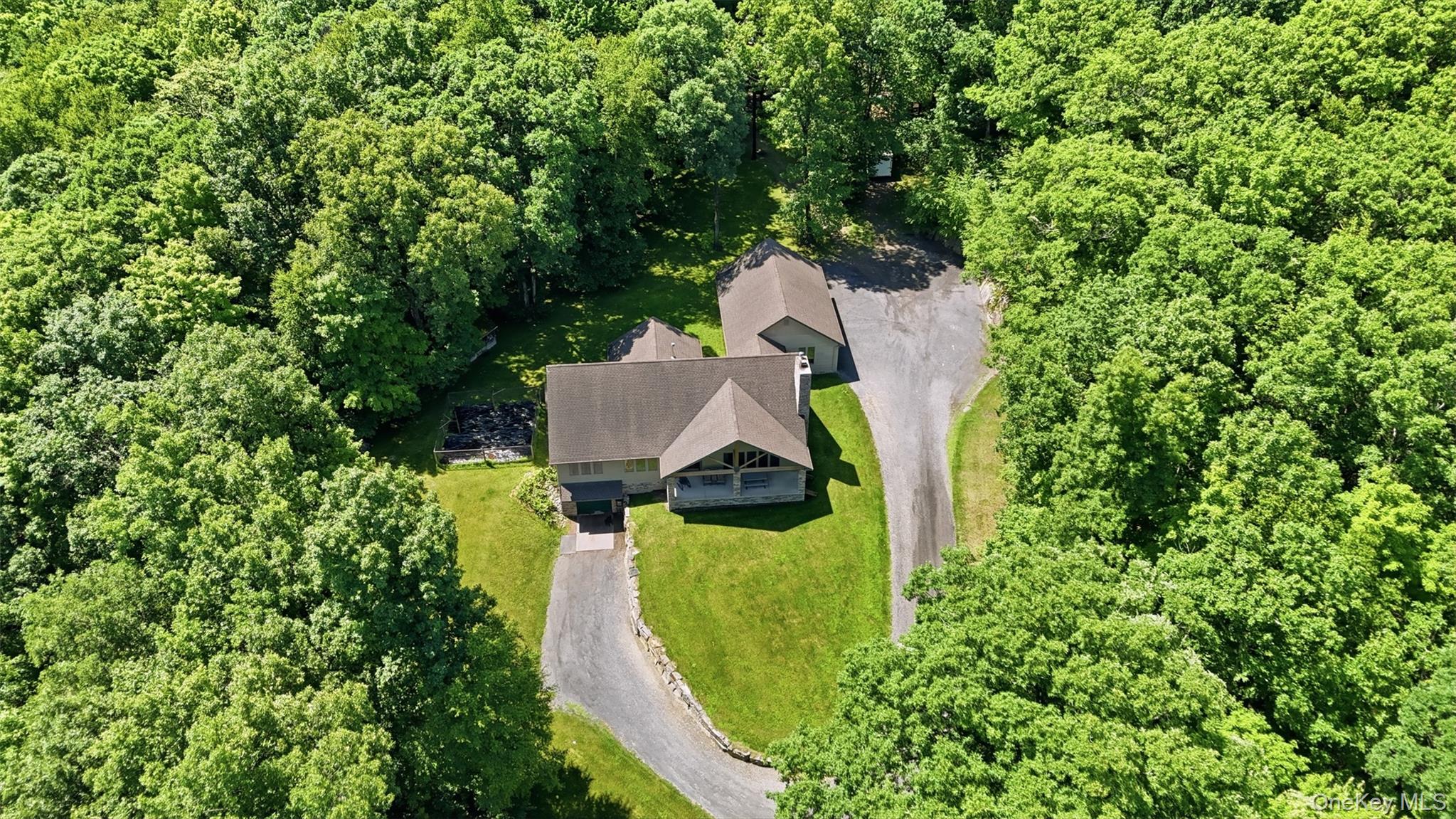 68 Bowen Road Warwick, NY 10990 - Photo 7 of 49