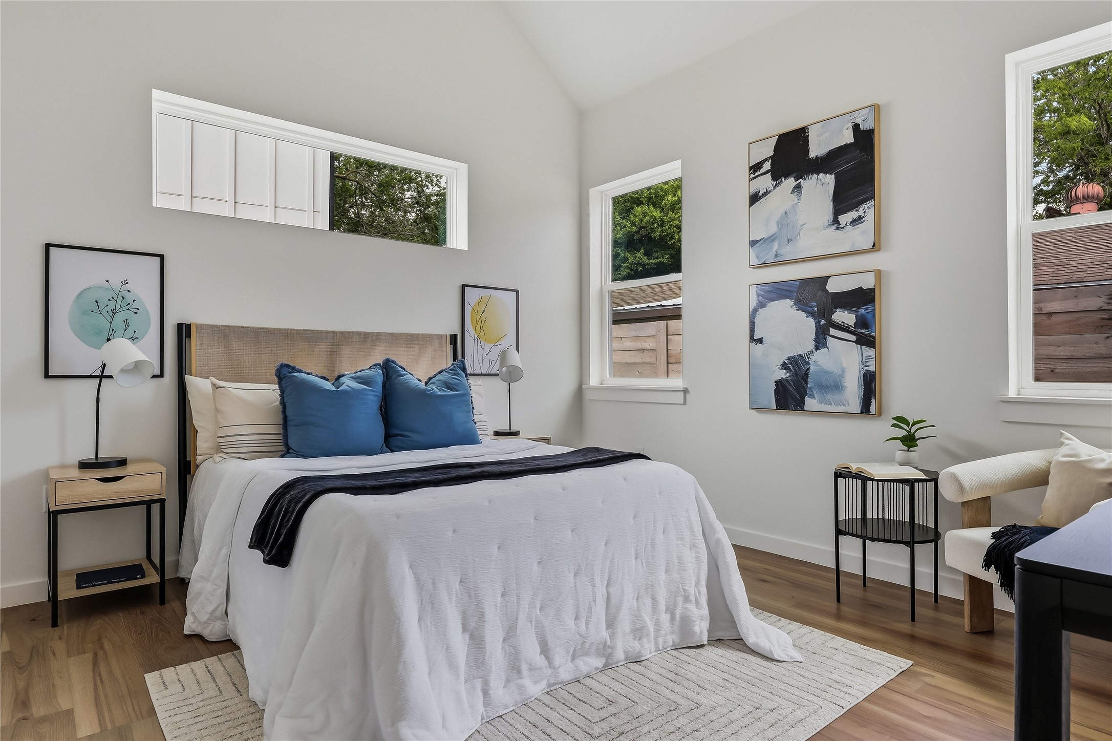 6809 Porter Street, Unit 1 Austin, TX 78741 - Photo 16 of 40 In-law suite located on the main level with private ensuite bath.