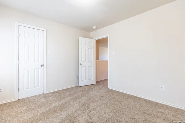 $1,600 | 6615 Old Theater Road, San Antonio, TX 78242